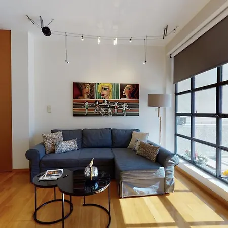 Lejlighed I Akropolis - Koukaki På 75 M². Soveværelser: 3. Private Badeværelser: 2. Athen